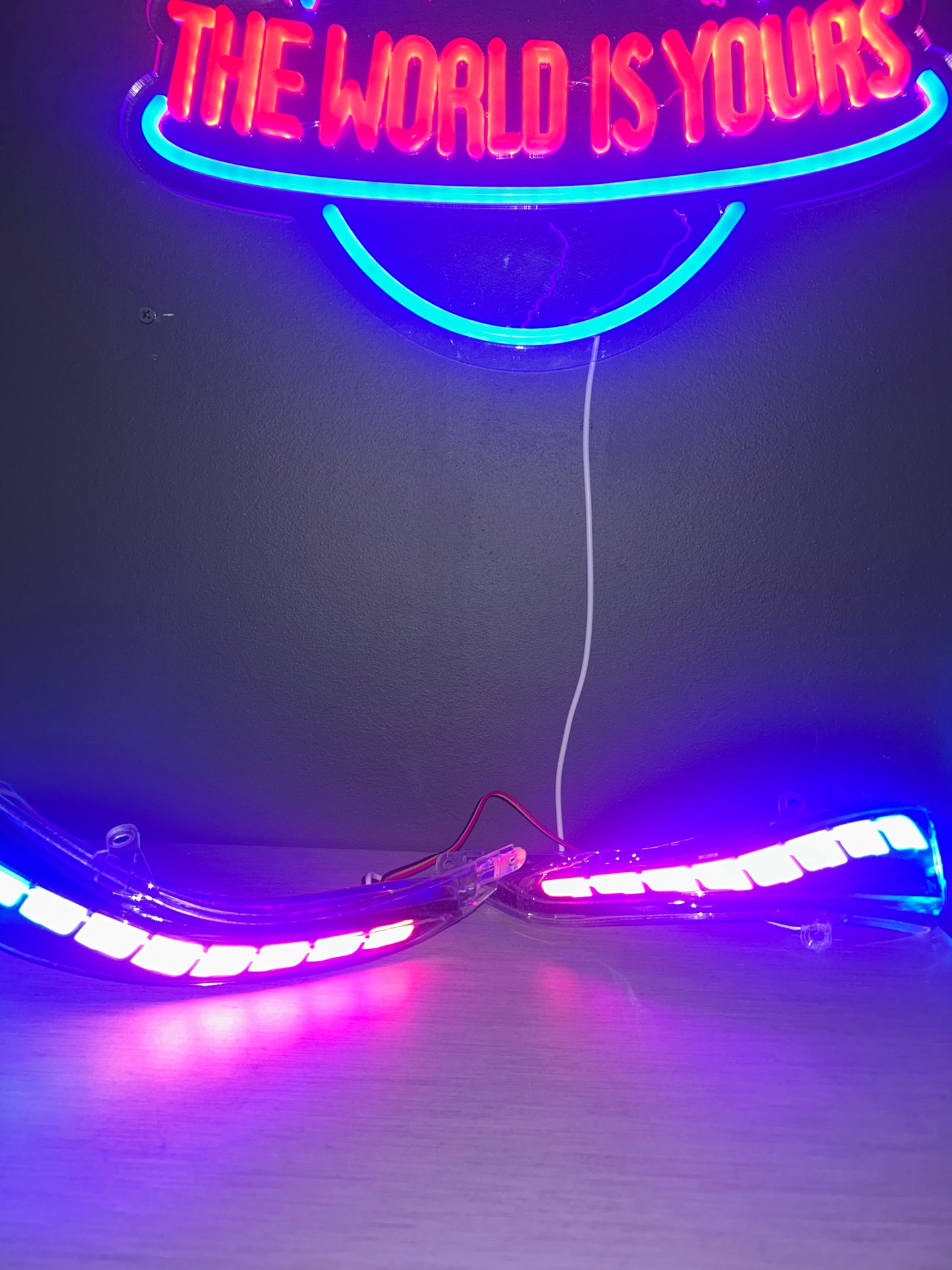 Q50/Q60 RGB Mirror Cap Lights